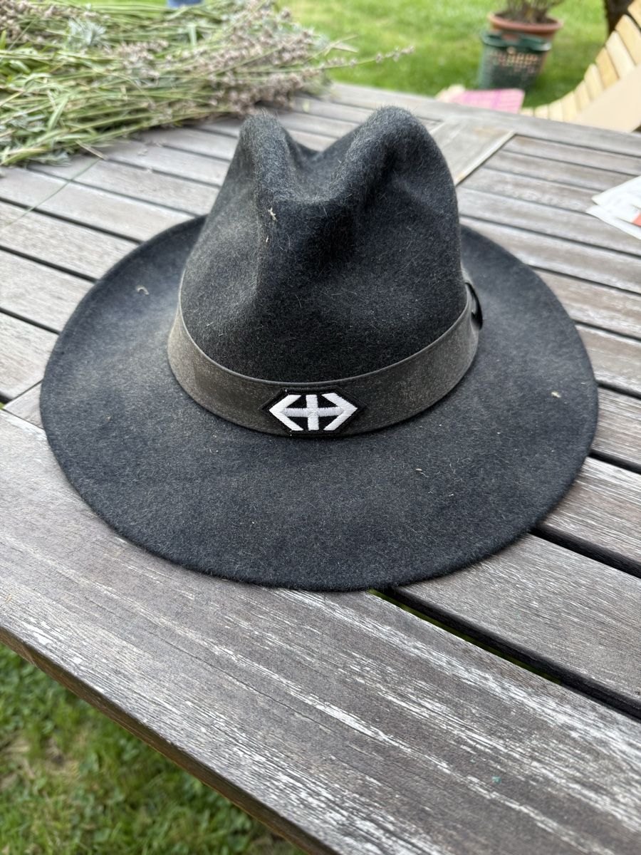 SBB/CFF/FFS Uniformen: Chapeau CFF SBB – Gebraucht aus Fribourg von Ardoffel