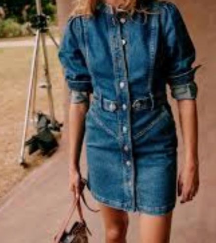 Sezane Vestiti: Robe en jean Sezane Taille 36/38 – Usato da Niedergösgen venduto da Eva2410