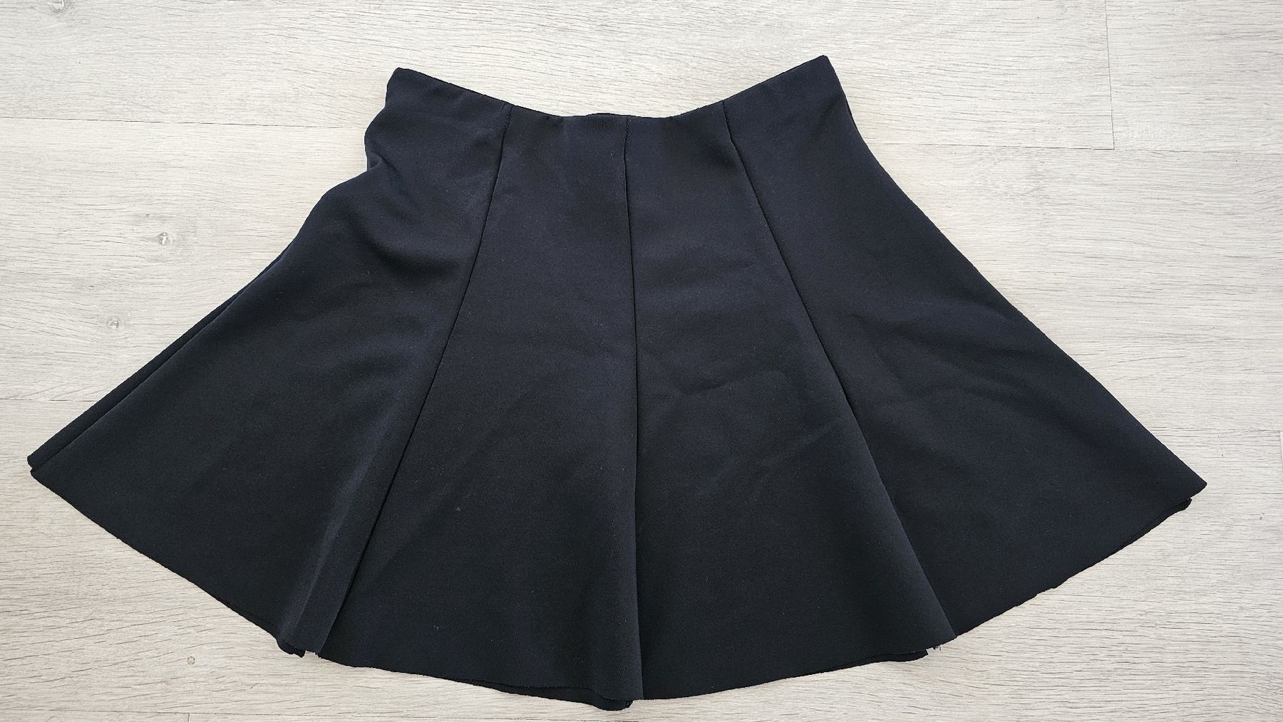 Zara Gonne: Tellerrock, Zara, gr. S – Nuovo (secondo la descrizione) da Dintikon venduto da MiaCi