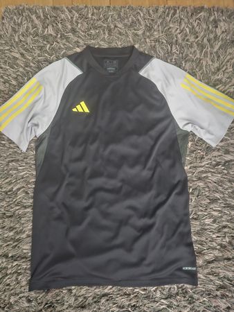 Adidas Trikot Gr.M 