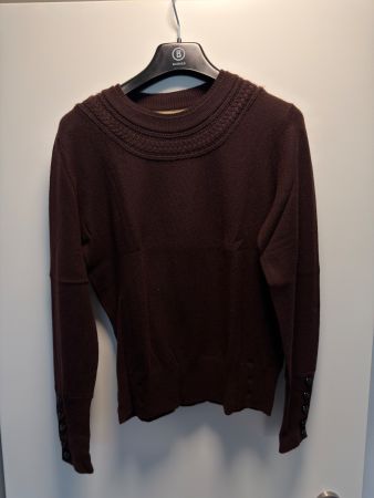 Pull Burberry Femme, Taille M, Chaud pour l'hiver!
