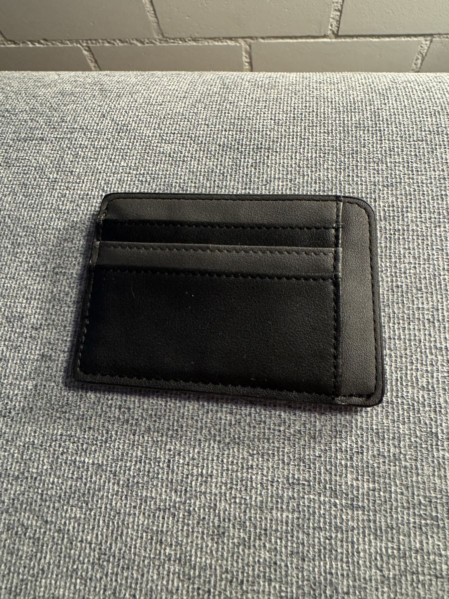 Zara Portafogli: Zara Cardholder – Usato da Zwingen venduto da mpr_7ykk