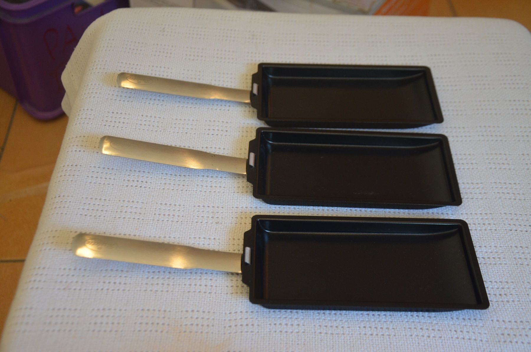 Contenitori & Simili: 3 STUCK RACLETTE – Nuovo (secondo la descrizione) da Chiasso venduto da Dolly015