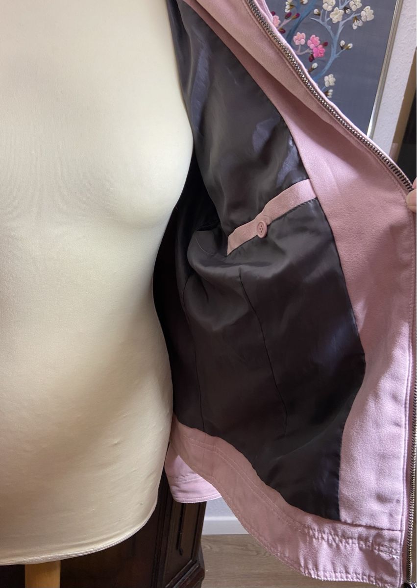 Giacche: BIAGGINI Jacke Velour rosa Gr. 44 – Usato da Fislisbach venduto da KolibriSecondhand 4
