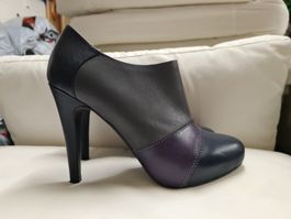 Stiefeletten von Bata Gr. 39 *NEU*