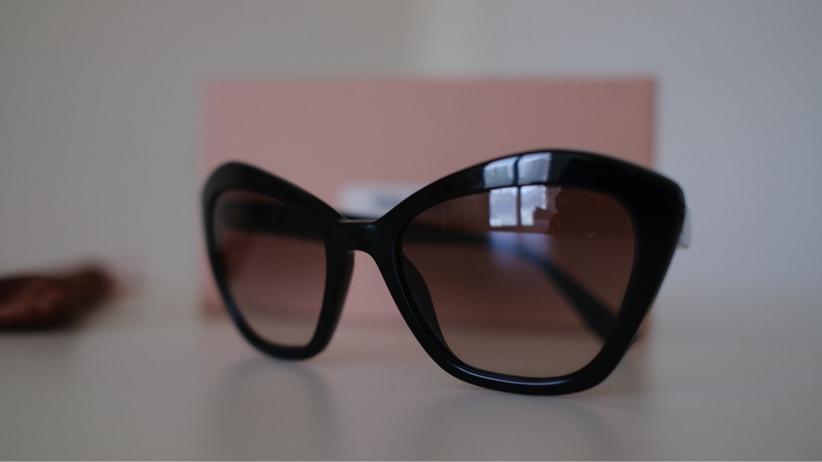 Miu Miu Occhiali & Lenti: Miu Miu Cat-Eye Sunglasses – Nuovo (secondo la descrizione) da Schliern b. Köniz venduto da naz_jg6s 4
