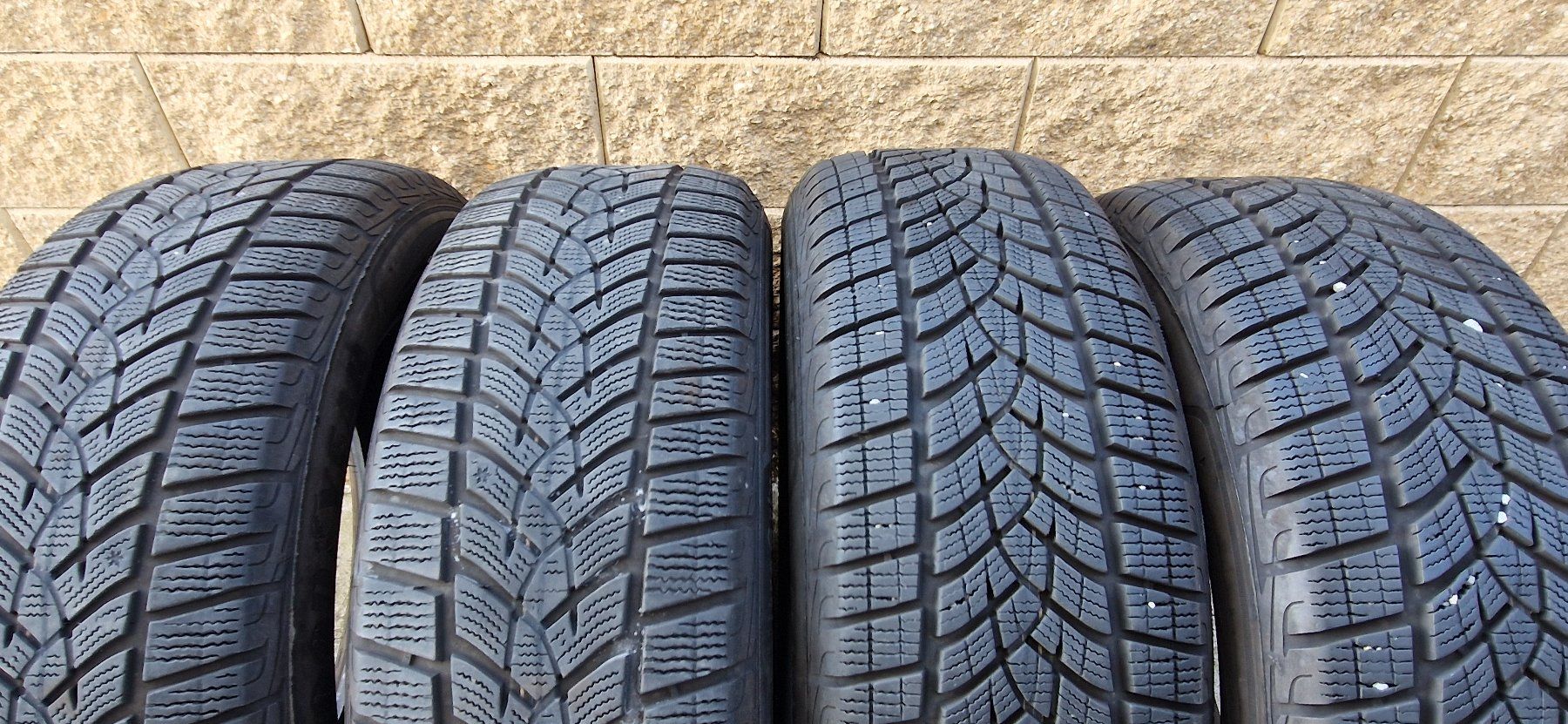 Goodyear Pneus & Kompletträder: ***** 4 pneus hiver Good Year ultragrip performance+ SUV – Gebraucht aus Villaz-St-Pierre von Ubid 4