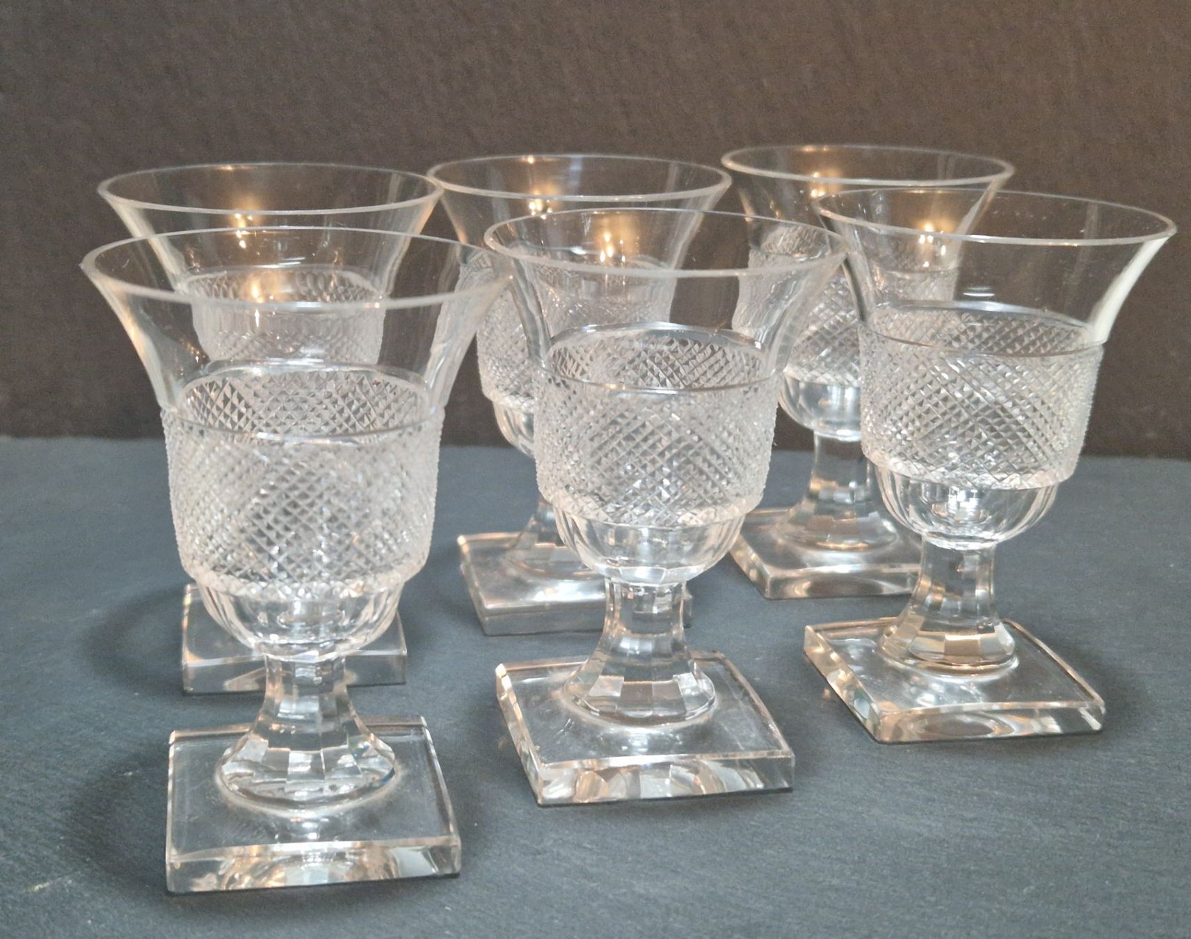 Gläser: 6er-Set Edle Vintage Likörgläse – Gebraucht aus Winterthur von Sadega