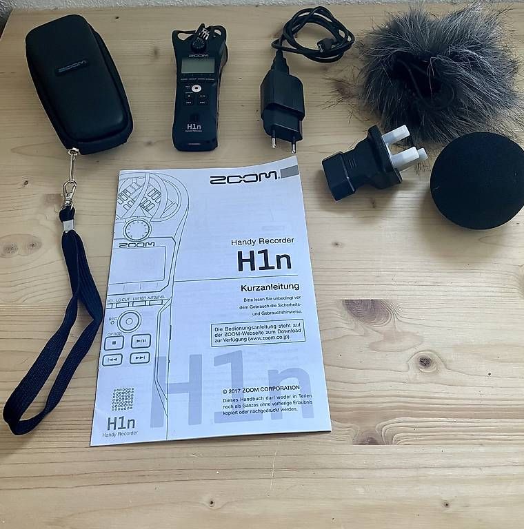 Registratori: Audio Recorder Zoom H1n  – Usato da Stetten AG venduto da kristinabrita