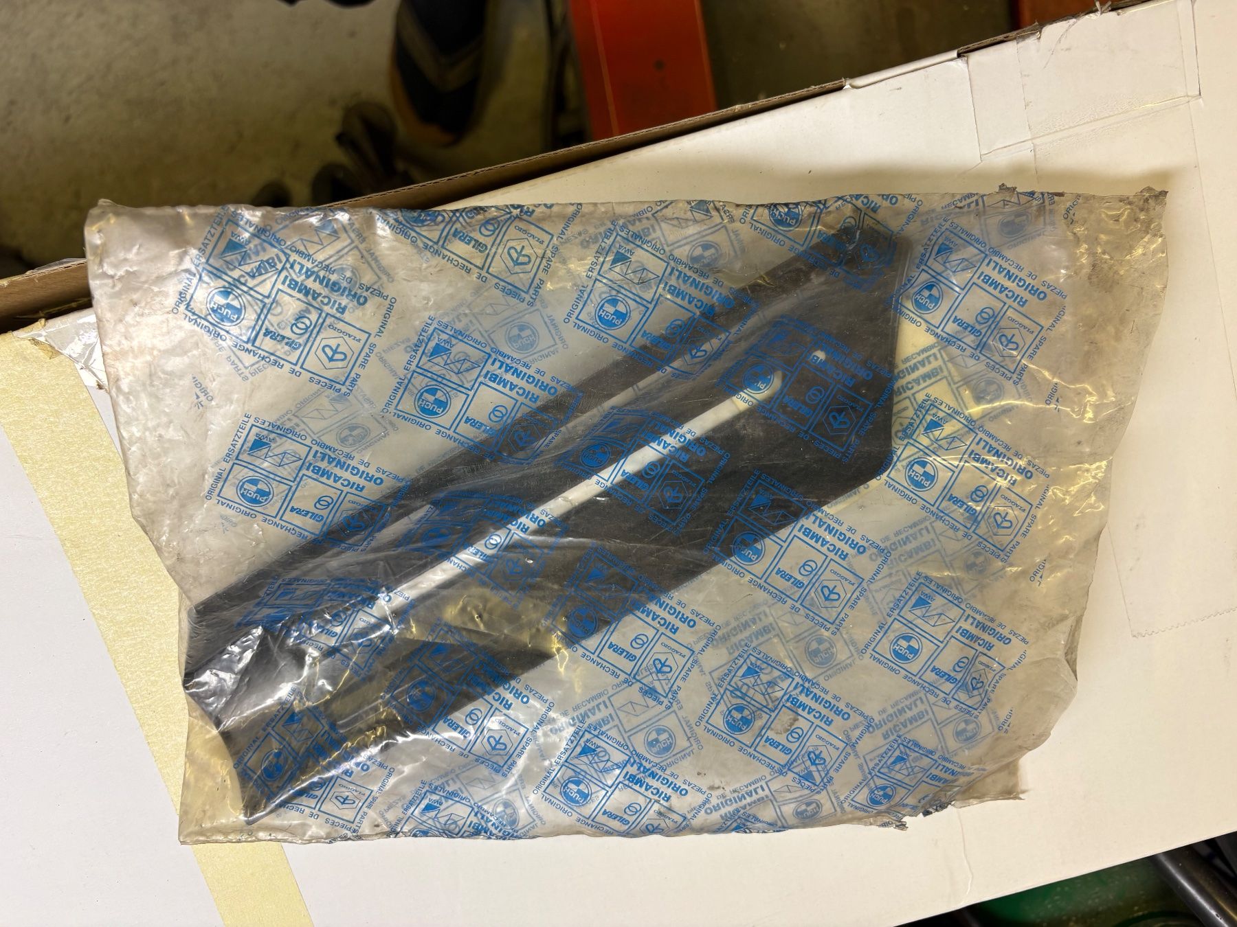 Mofas: Hitzeschild Supermaxi Nos – Neu und originalverpackt aus Gontenschwil von Louiemarkus 2
