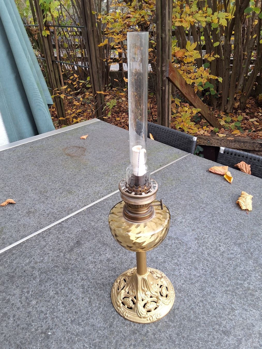 Lampade: Petrollampe aus Guss – Usato da Unterkulm venduto da Neuzgi 1