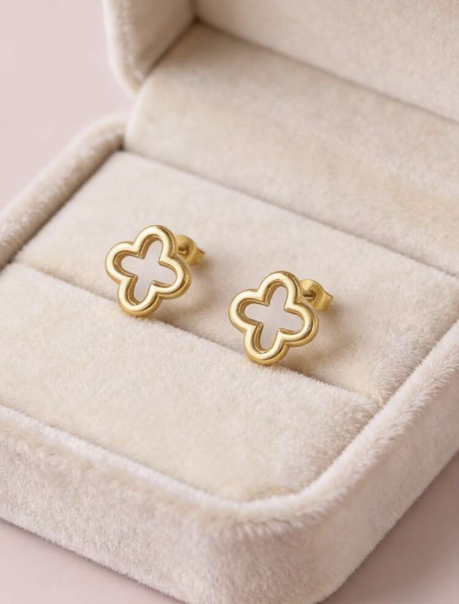 Boucles d'oreille: Boucles d’oreilles – Neuf avec emballage d'origine à Châtel-St-Denis par Montclair_Swiss 1