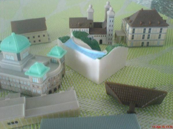 Giocattoli: viele mini mania Gebäude – Nuovo (secondo la descrizione) da Oftringen venduto da andrax 1