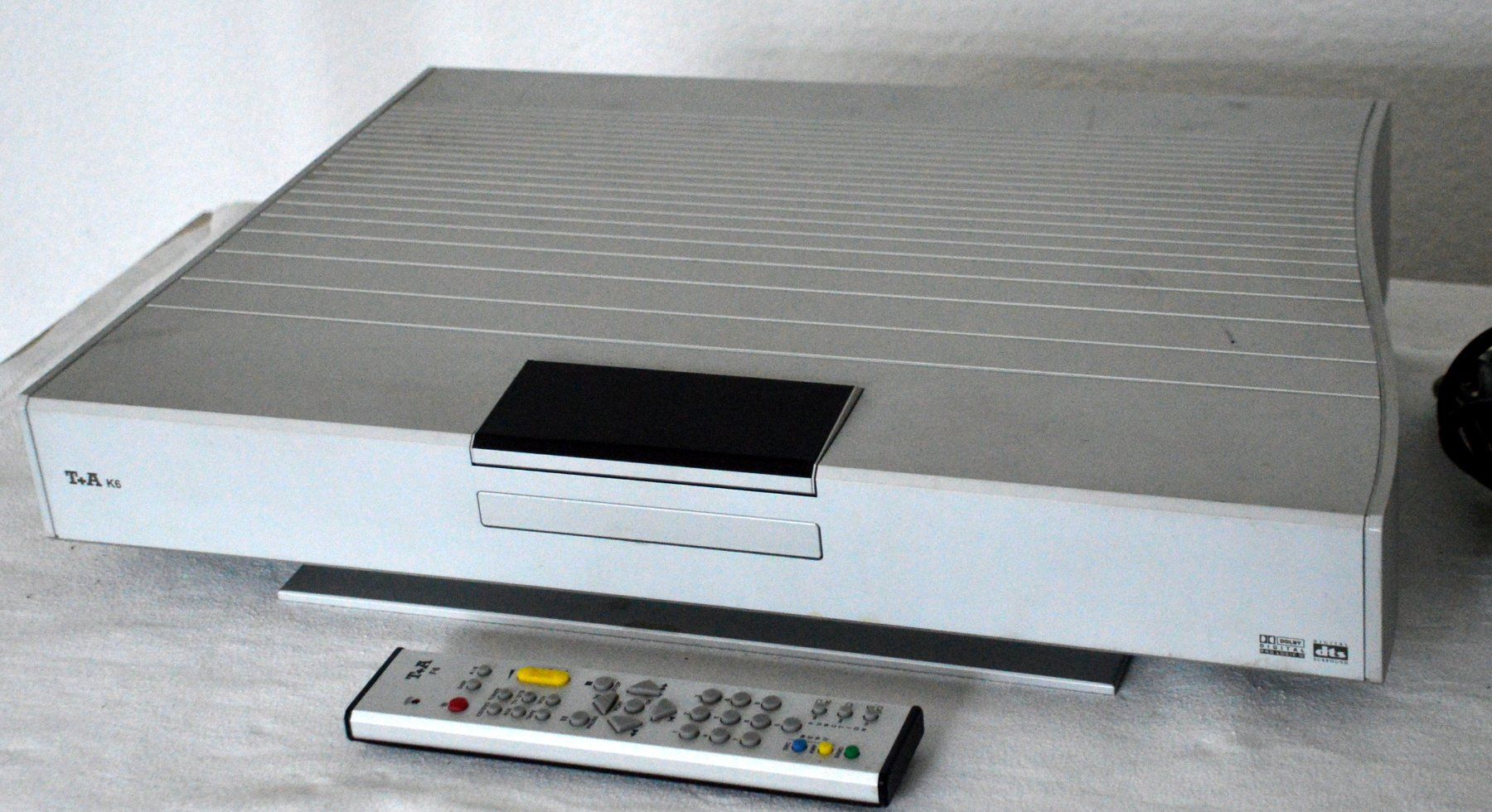 T+A Ricevitori: T+A K6 5.1 DVD Surround Receiver – Usato da Collonges venduto da arashee 1
