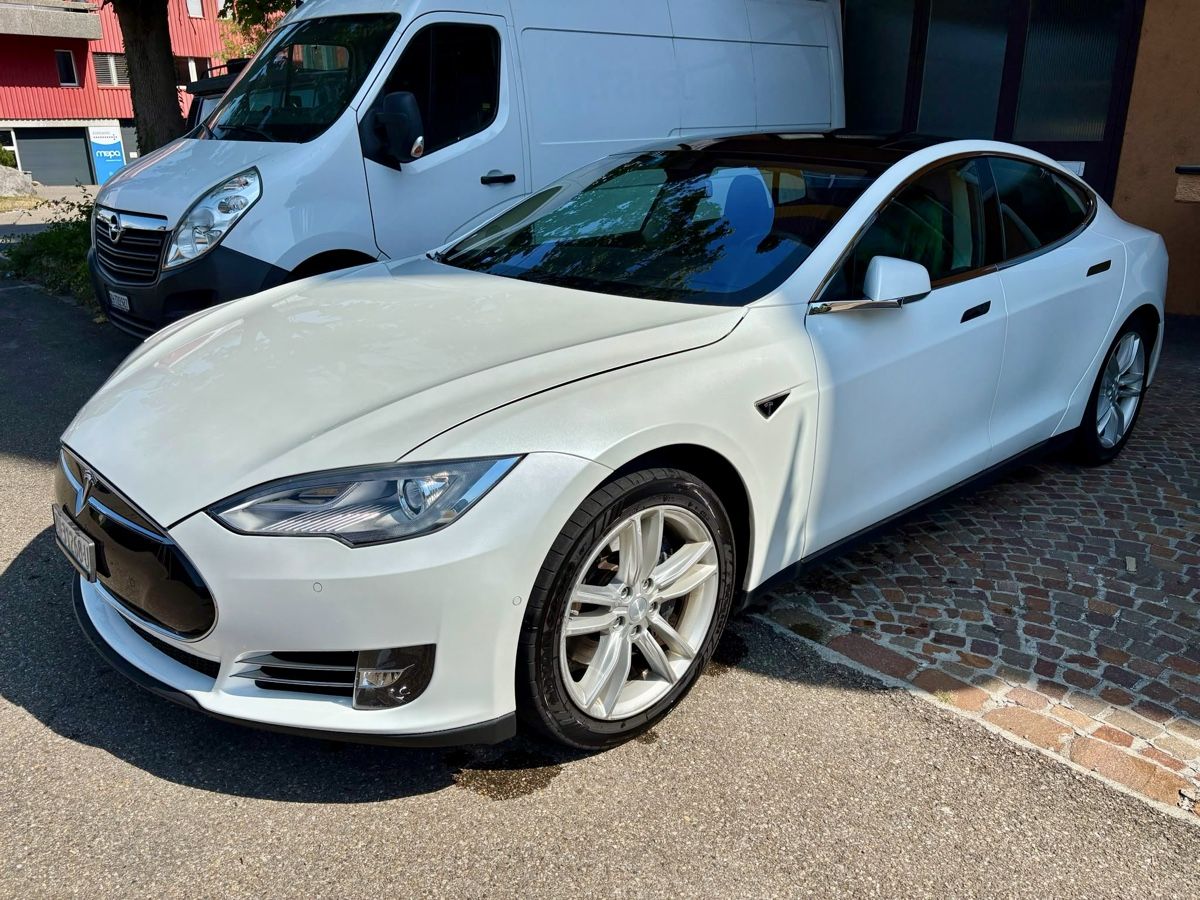 Tesla Autos: Tesla Model S 85 | Free Supercharging – Gebraucht aus Geroldswil von Bueray 6