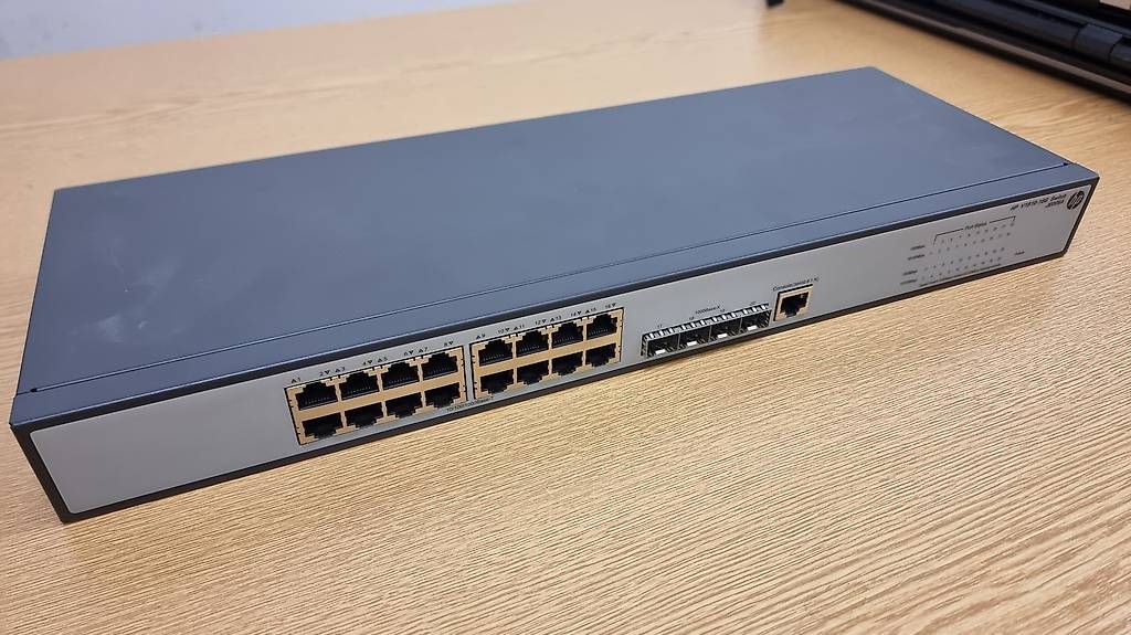 Hub & Switch: Switch 16 Port HP V1910-16G-Switch JE005A – Usato da Lostorf venduto da Newserge