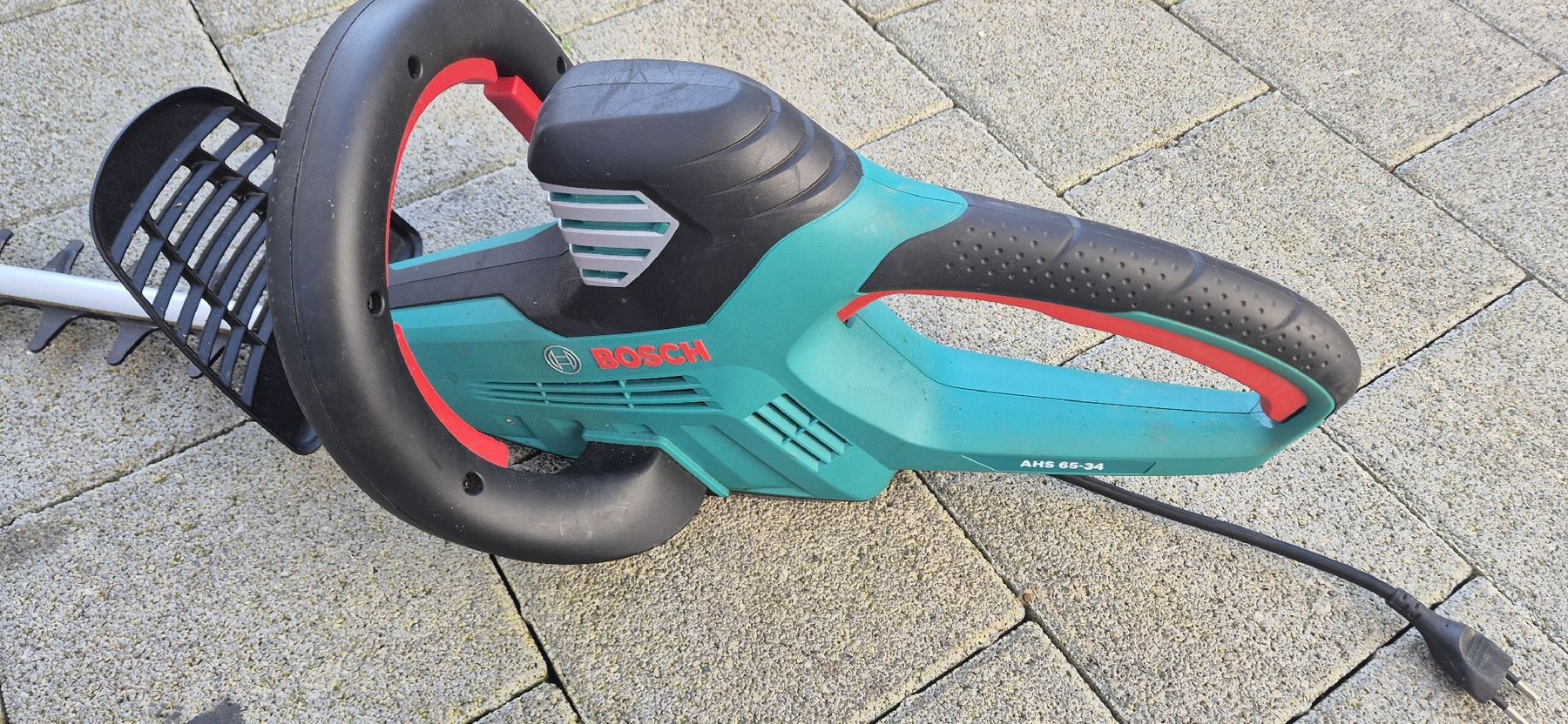 Tutte le macchine: BOSCH Heckenschere – Usato da Grenchen venduto da HZG.