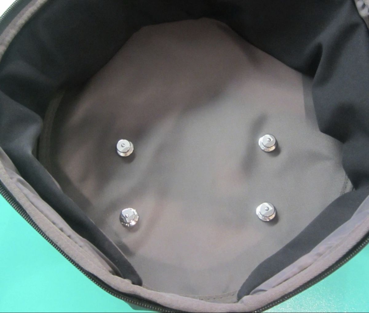 Vespa Topcase: Vespa 946 Hecktasche  – Nuovo (secondo la descrizione) da Luzern venduto da onit71 2