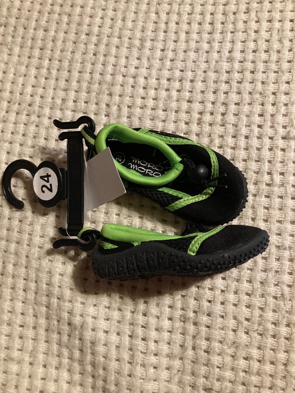 Schuhe für Jungen: Chaussures d’eau enfants – Gebraucht aus Chancy von dia_tb2t 2