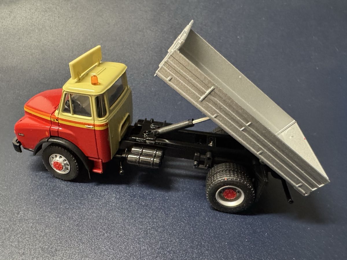 Conrad Modellbausätze & Standmodelle: MAN Hauber Dillier Conrad 1:50 – Neu und originalverpackt aus Luzern von aa43modelcars-Luzern 3