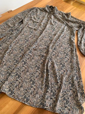 Oversize Kleid von AWARE weit geschnitten Gr. S