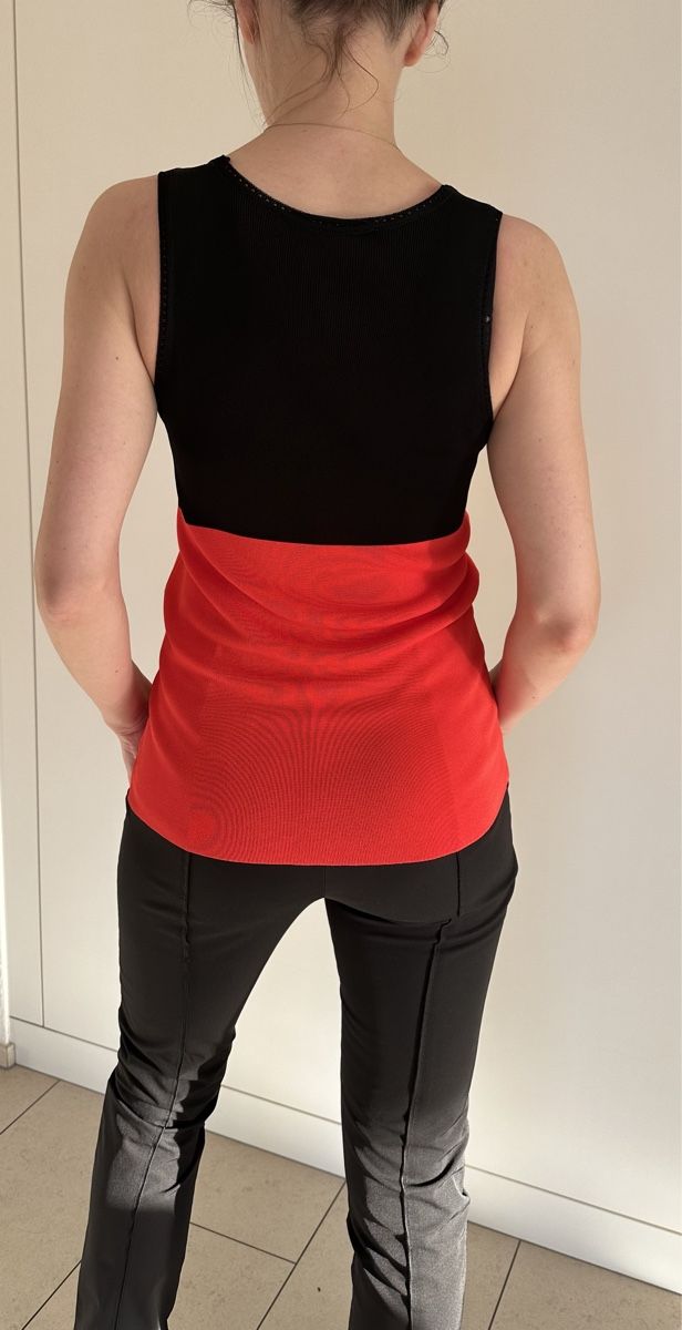Balenciaga Top: Balenciaga Top – Usato da Bäch SZ venduto da ruslena29 2