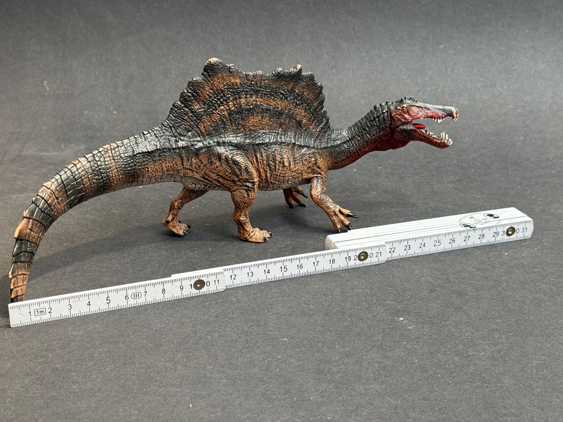 Schleich Statuette: Schleich Spinosaurus Dino Dinosaurier 15009 – Nuovo (secondo la descrizione) da Ennetbaden venduto da mapa05 6