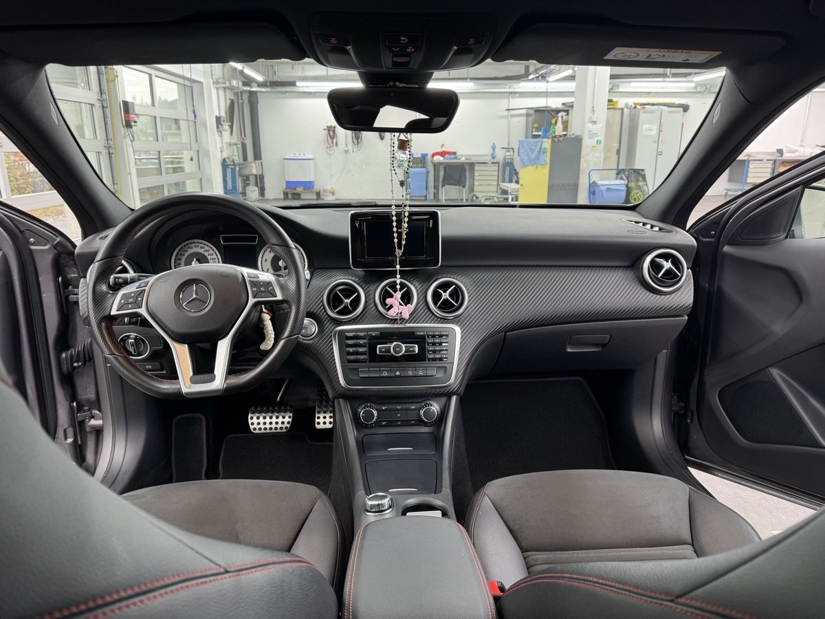 Mercedes-Benz Automobili: Mercedes A200 – Usato da Niederweningen venduto da strikerds 7