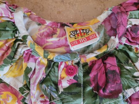 Sommerliches Vintage Blüemli-Blüesli, Gr. 110, Top Zustand!