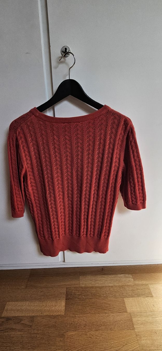 T-shirt: Strickshirt rot – Usato da Rombach venduto da ThriftBetter 3