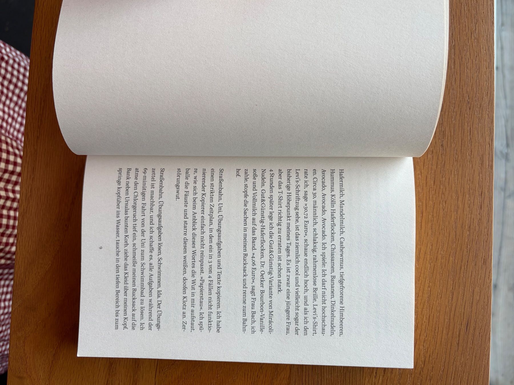Bücher: 22 Bahnen - Caroline Wahl – Gebraucht aus Vallamand von hed_qx6n 3