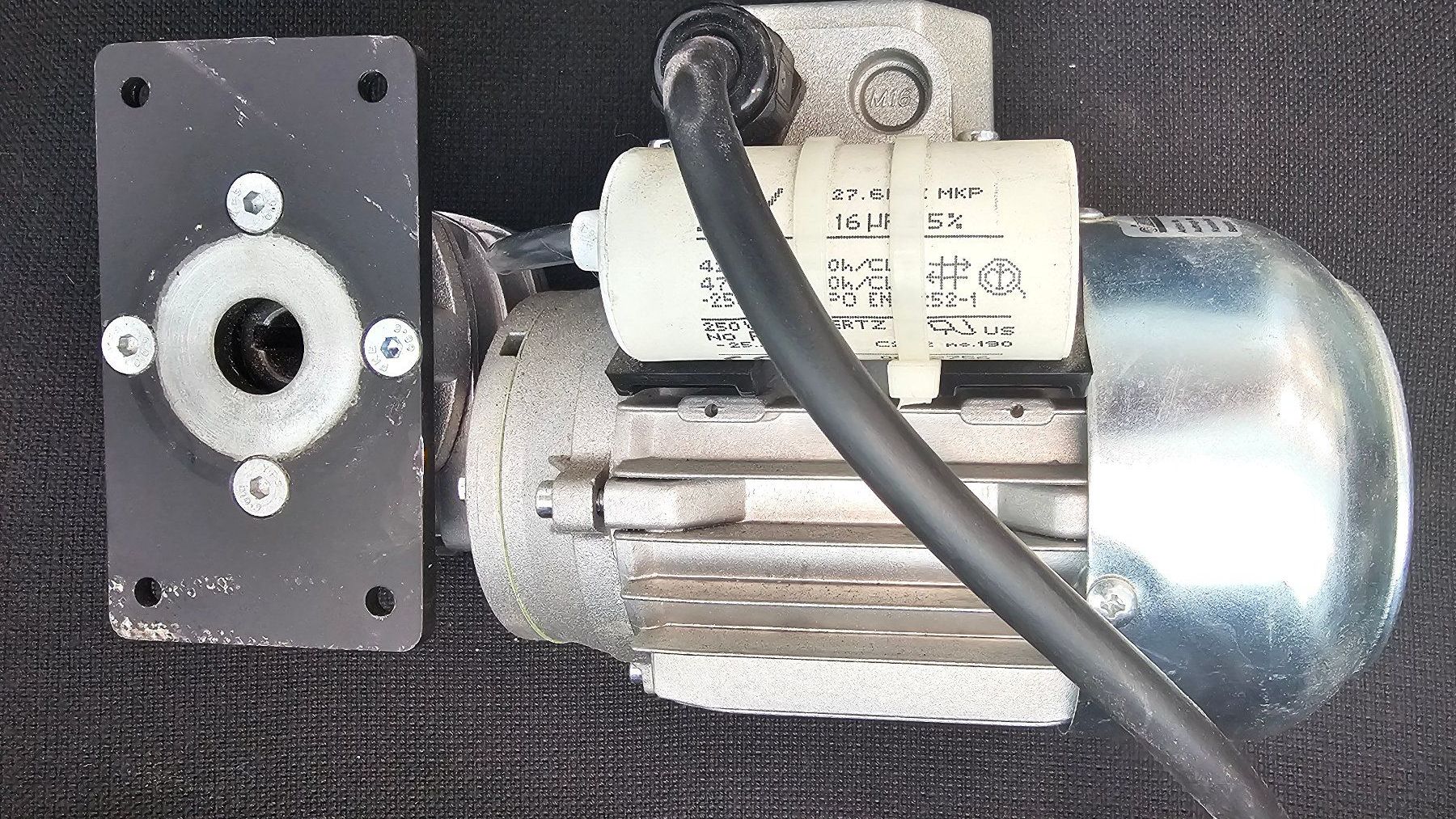 Motori: Girtec Getriebemotor M56C4, 0.11kW – Usato da Boniswil venduto da LakeSide_Boniswil 3