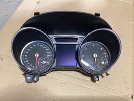 Tacho zu Mercedes-Benz CLA-Klasse 200 CDI