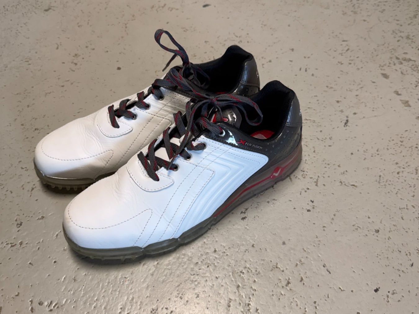 Callaway Chaussures hommes: Callaway Golfschuhe Nr. 43 – D'occasion à Thayngen par tle_55hw