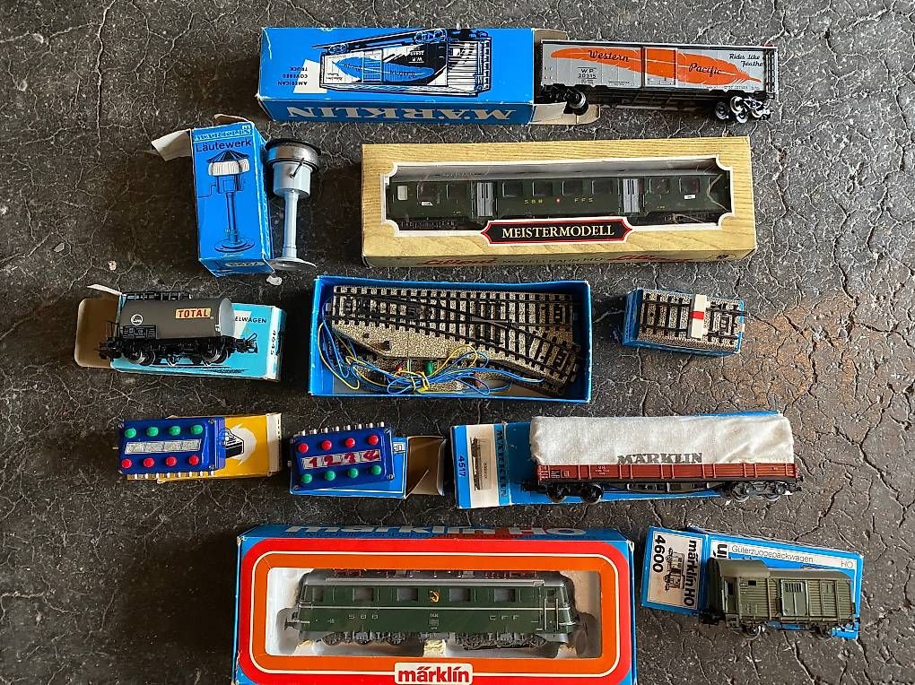 Märklin Modelleisenbahnen: Sammlung Märklin H0 – Gebraucht aus Bern von olkiuster 1