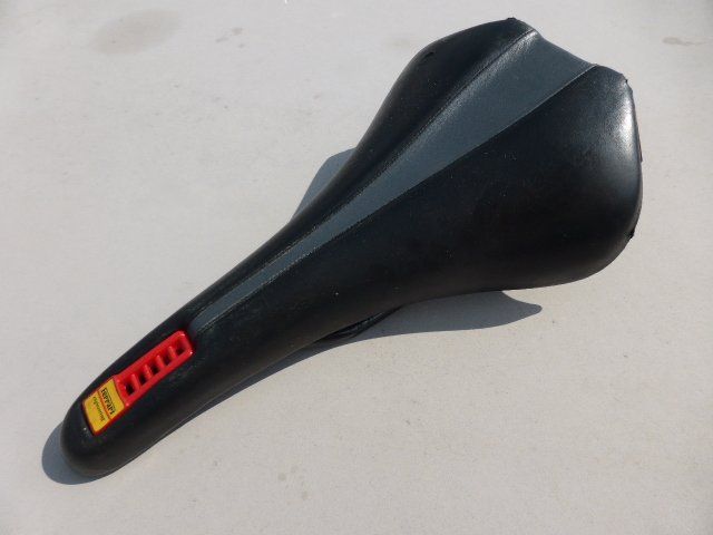 RETROVISEUR LATERAL GAUCHE Peugeot 307 Break (3E) 1.6 16V (TU5JP4(NFU