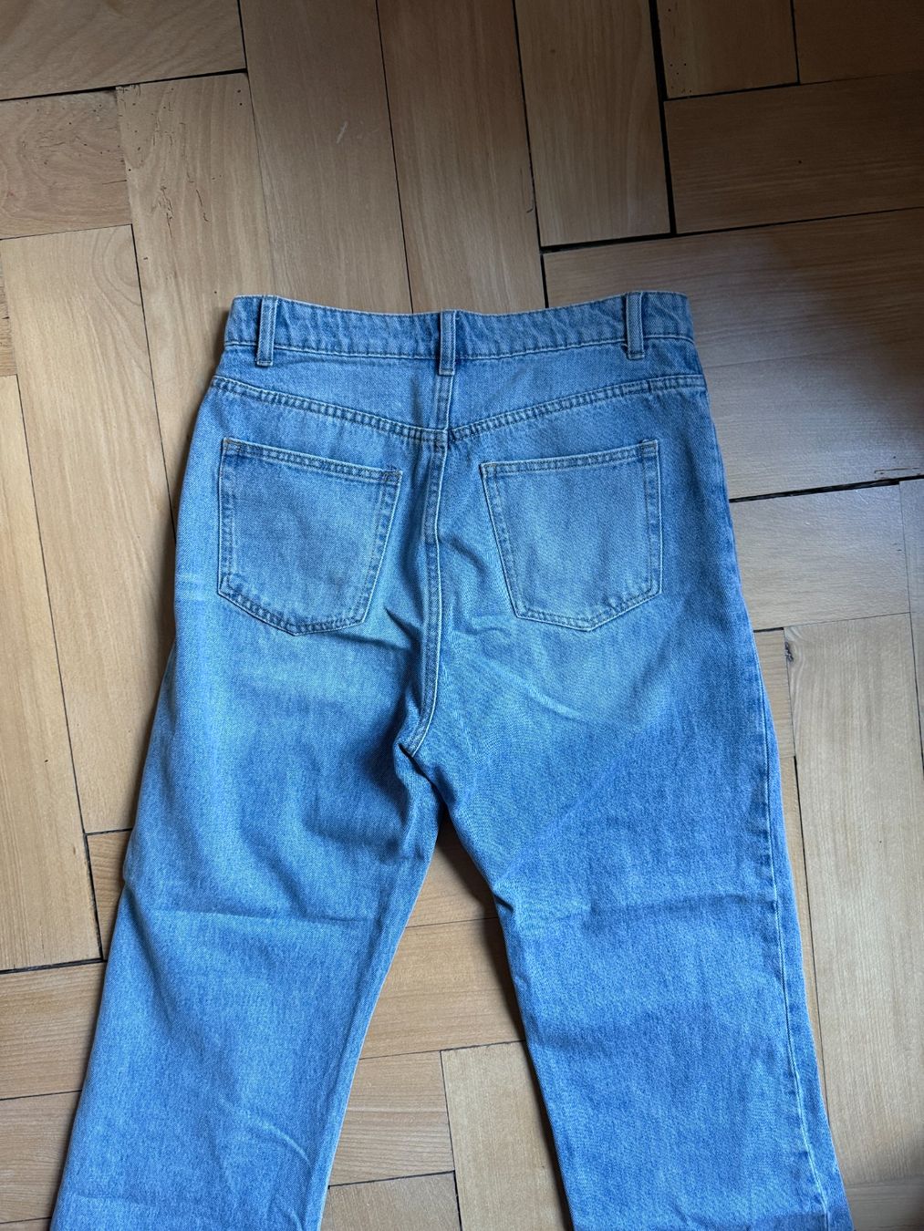 H&M Jeans: Straight Jeans hellblau 38 – Gebraucht aus Zürich von Diazaio 2