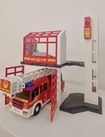 Playmobil Feuerwehrstation mit Leiterwagen 