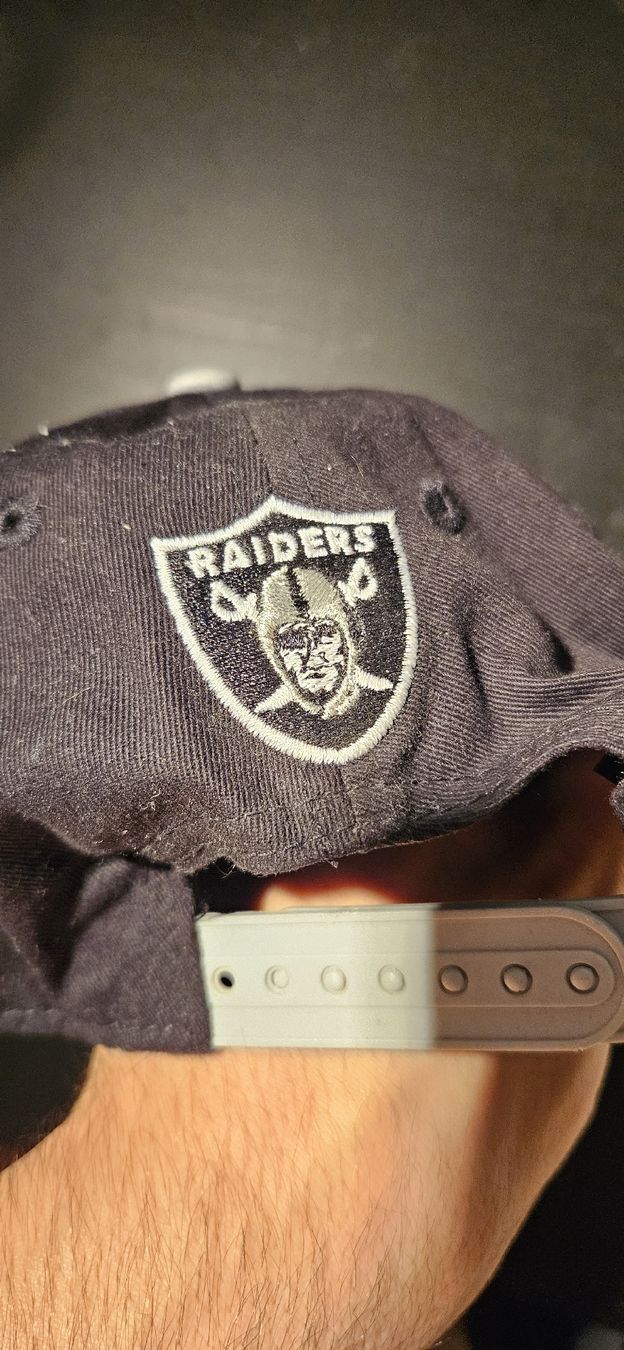New Era Copricapi, berretti & cappellini: Casquette Raiders New Era S/M – Nuovo (secondo la descrizione) da Ecublens VD venduto da S.loeb 1
