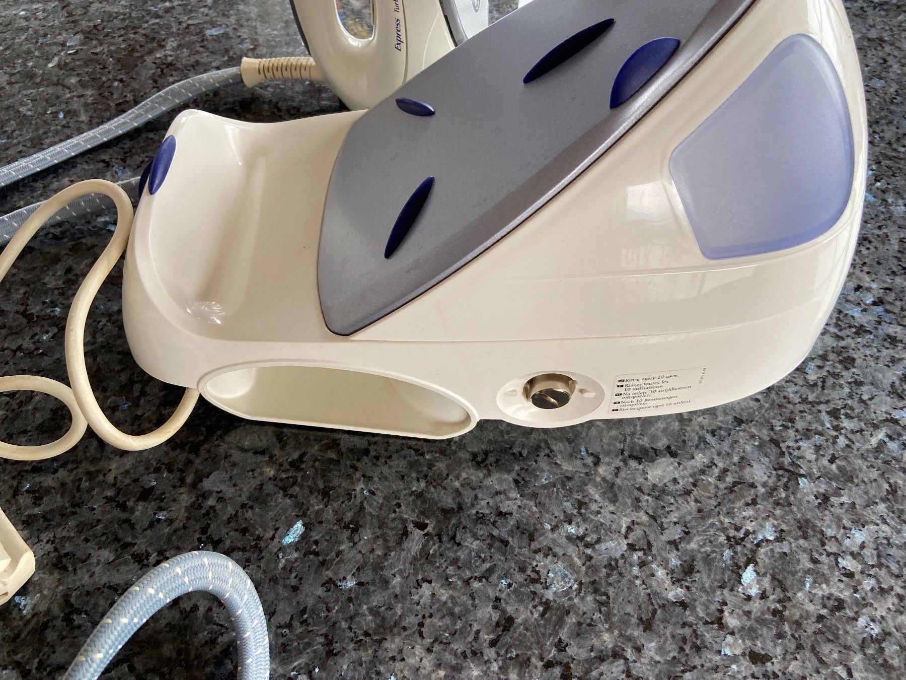 Tefal Ferri da stiro: Tefal Express Turbo Bügelstation – Difettoso da Beatenberg venduto da buy2you 1