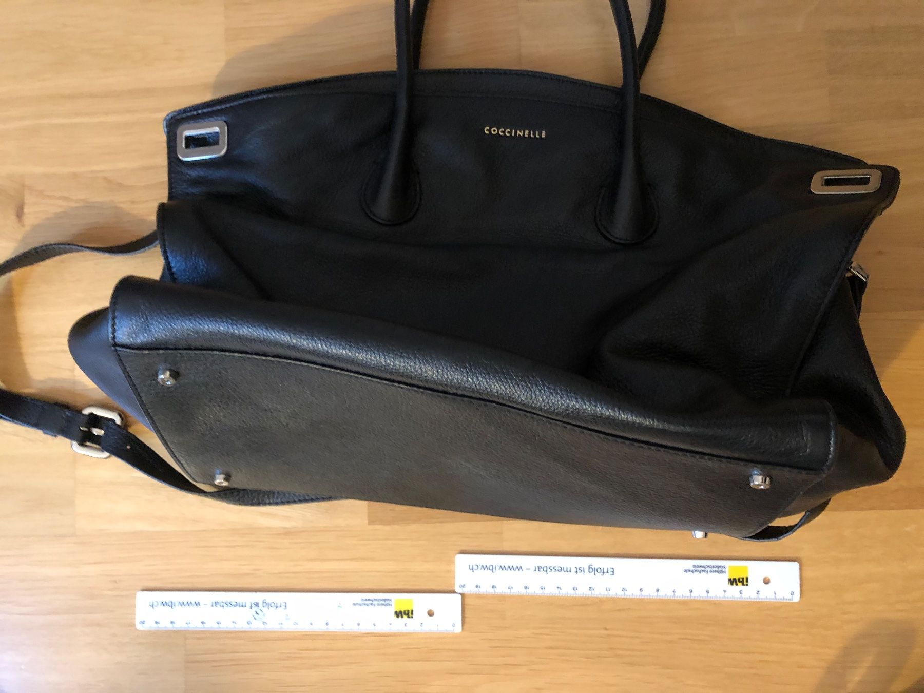 Coccinelle Sacs femmes: Coccinelle Handtasche – D'occasion à Lenzerheide/Lai par maa_6brh 2