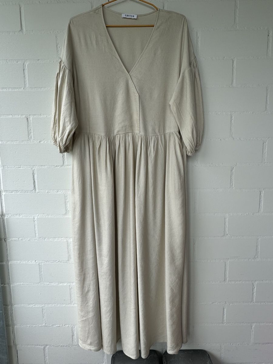 Vestiti: EDITED Sommerkleid sandfarben Gr. 34 – Nuovo (secondo la descrizione) da Brütten venduto da Rod816