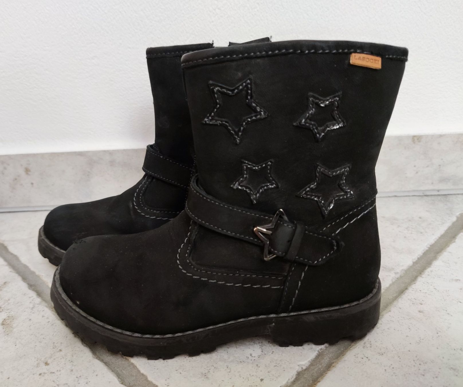 Scarpe per ragazze: Mädchen Winterstiefel – Usato da Chur venduto da Rodanisa
