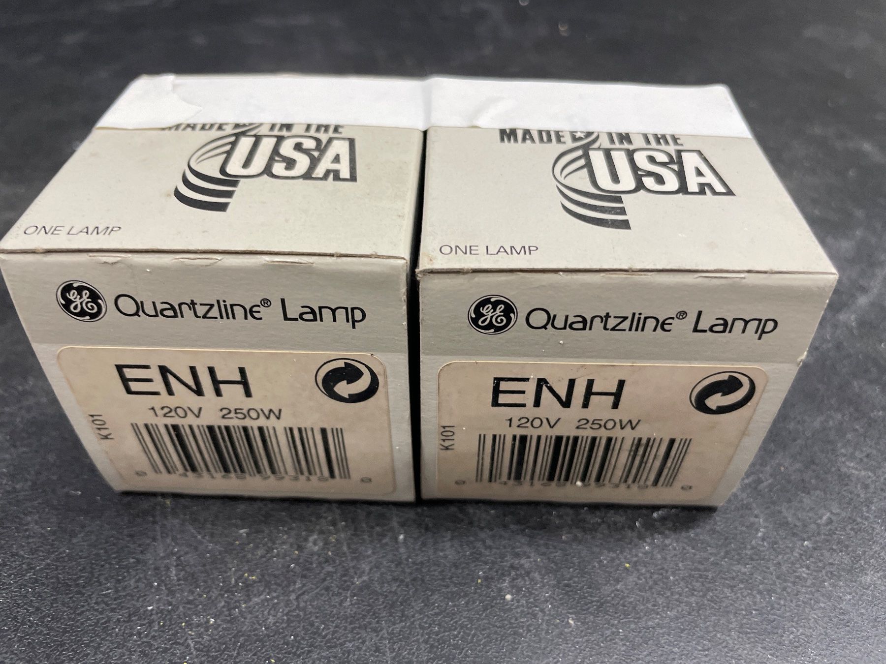 General Electric Lampade: 2x General Electric, Quartzline Lamp – Usato da Ermensee venduto da fantasylight