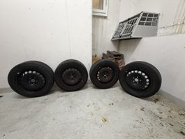 4 Stahlfelgen 16 Zoll 5x112 ET42 mit abgefahrenen Pneus