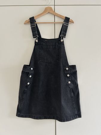 Jeans-Latzkleid, Gr. S, Schwarz, Mango