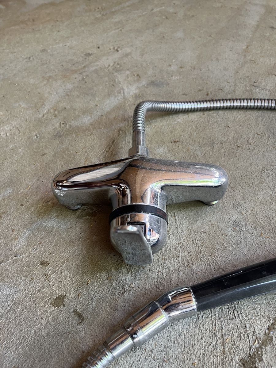 Pommeaux de douche: Duscharmatue Retro / Vintage – D'occasion à Diepoldsau par VanGammeln 1