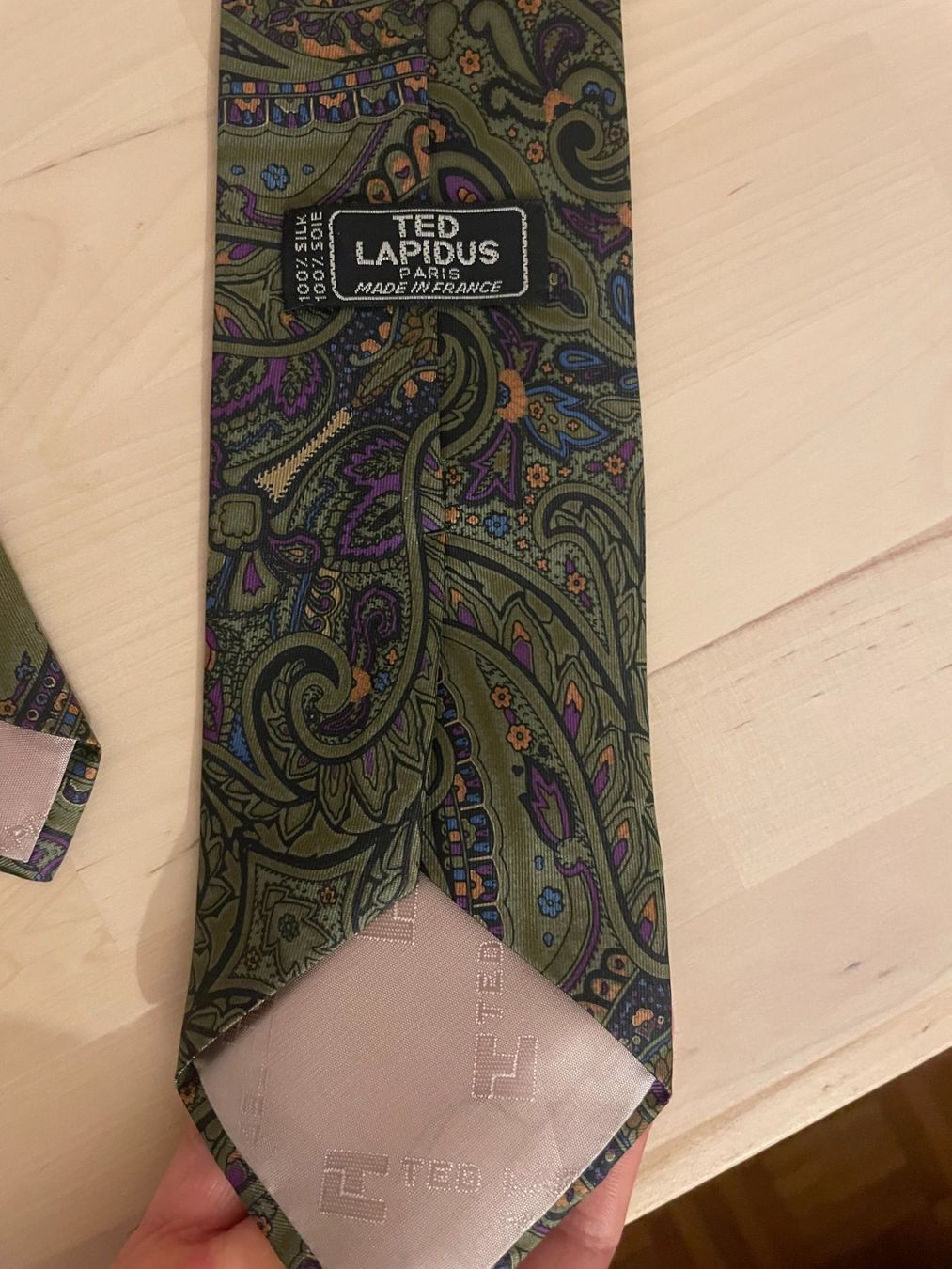 Cravatte: Ted Lapidus silk tie – Usato da Chavannes-Renens venduto da fco_p59h 2