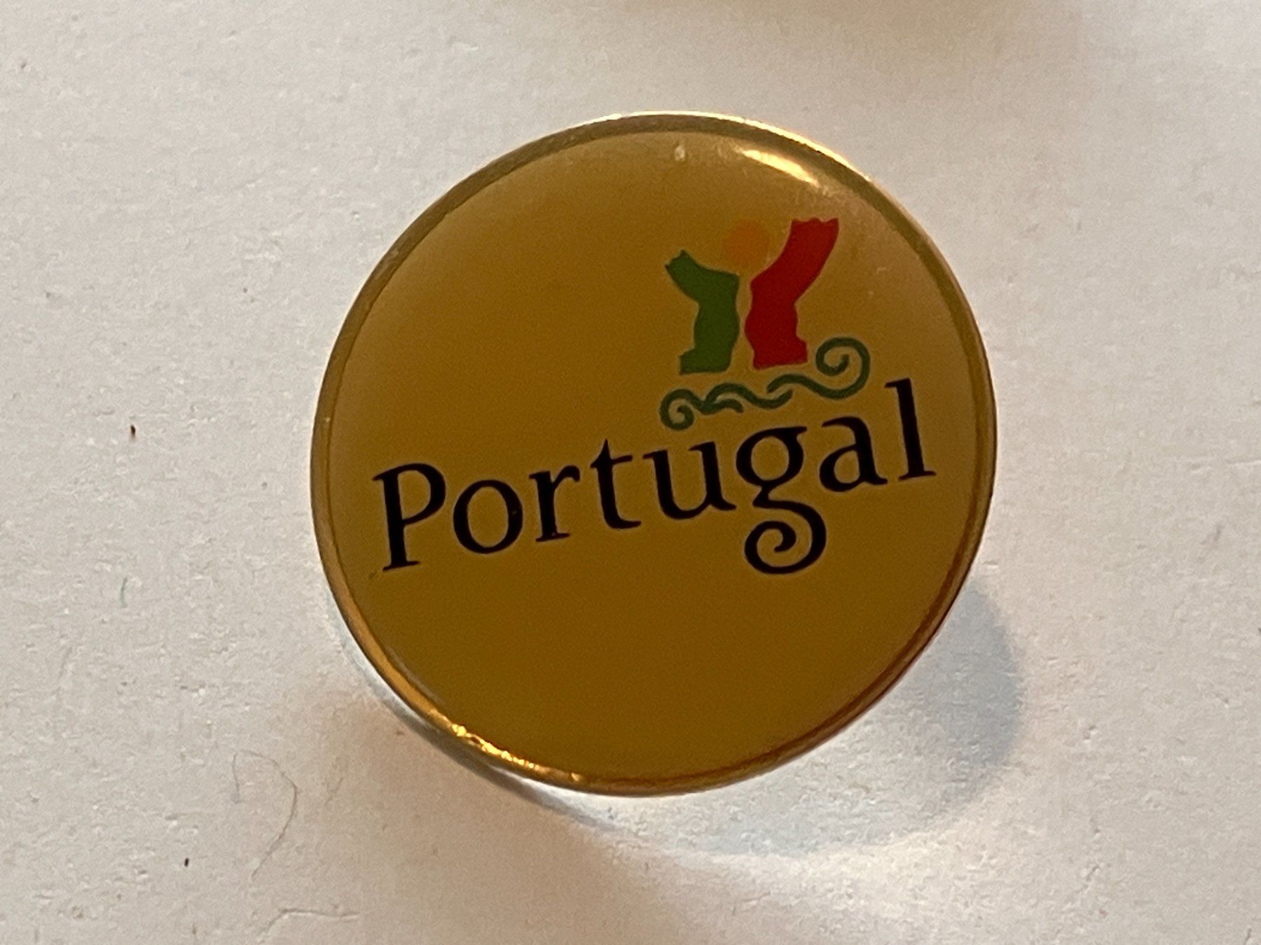 Placchette & Badge: 1 Pin Portugal – Usato da Basel venduto da djwwpp
