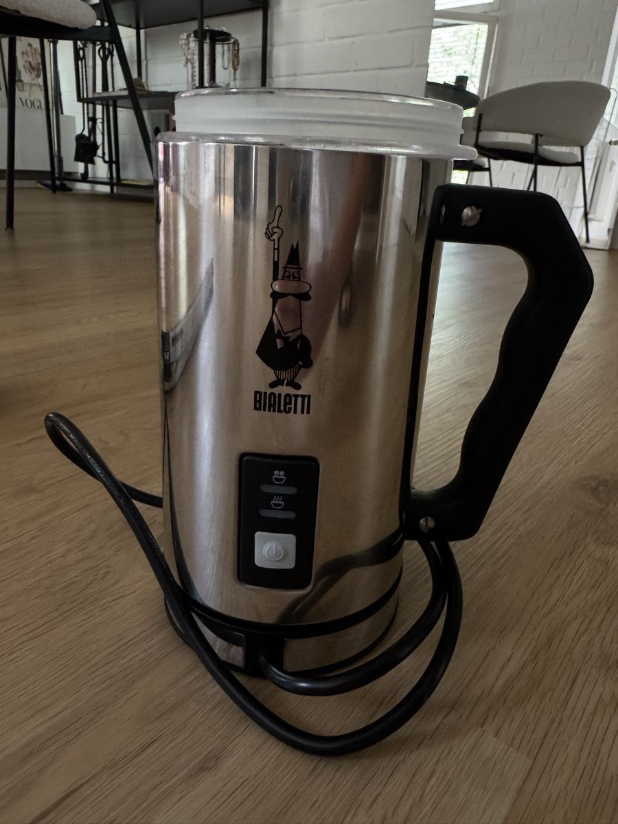 Bialetti Elettrodomestici da cucina: Bialetti Milchaufschäumer – Nuovo (secondo la descrizione) da Bern venduto da raf_k5wq